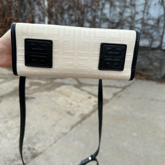 Givenchy Mini G-Tote Shopping Bag In 4G Coated Canvas - Picture 10 of 17